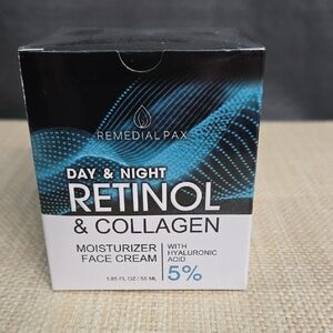 Retinol & Collagen Moisturizer - Blue & White